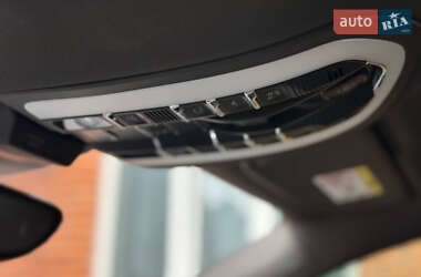 Позашляховик / Кросовер Porsche Macan 2017 в Києві