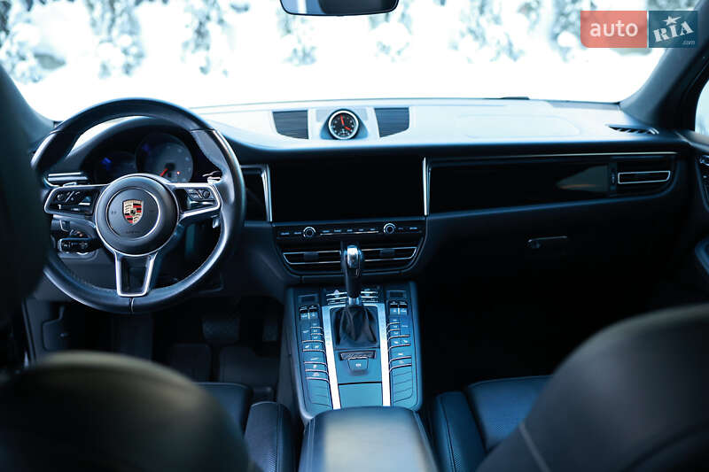 Внедорожник / Кроссовер Porsche Macan 2021 в Тернополе