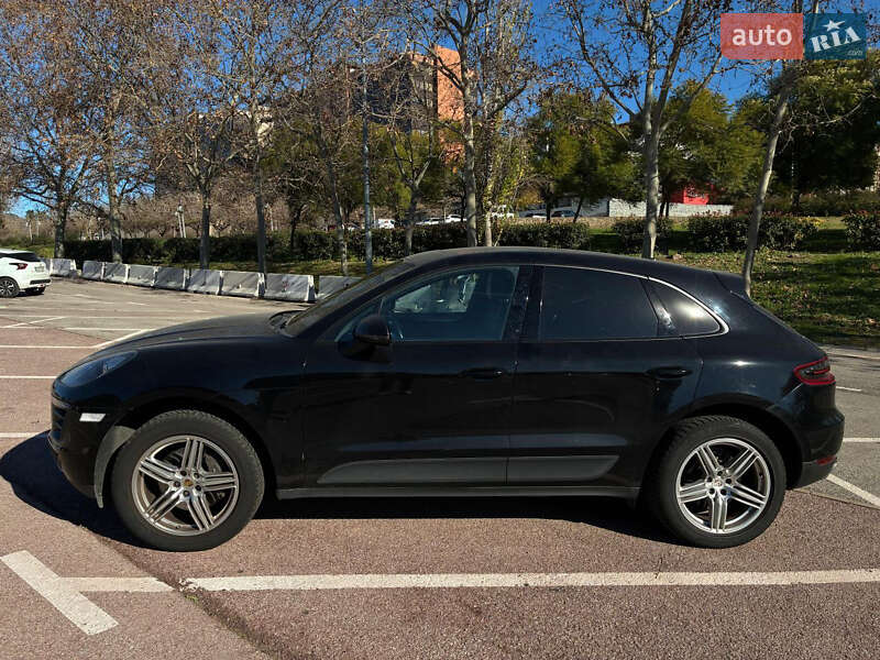 Внедорожник / Кроссовер Porsche Macan 2016 в Киеве