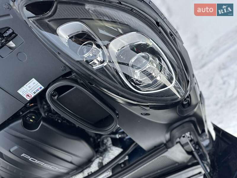 Внедорожник / Кроссовер Porsche Macan 2018 в Дрогобыче фото 125 Внедорожник / Кроссовер Porsche Macan 2018 в Дрогобыче