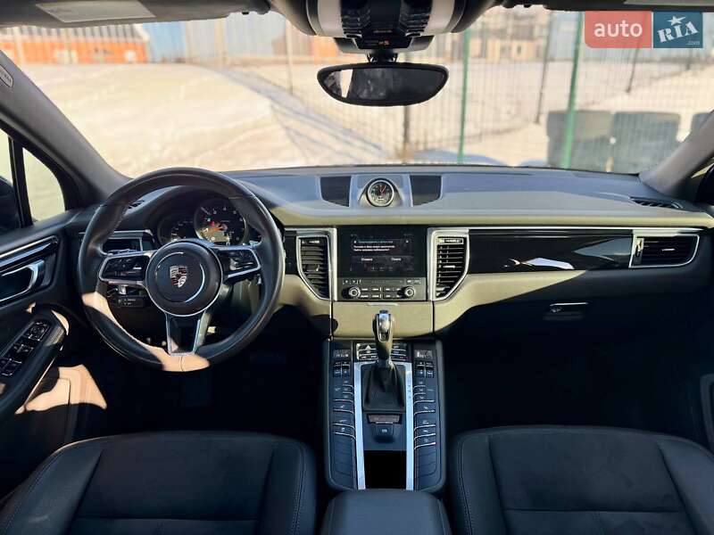 Позашляховик / Кросовер Porsche Macan 2018 в Києві фото 27 Позашляховик / Кросовер Porsche Macan 2018 в Києві