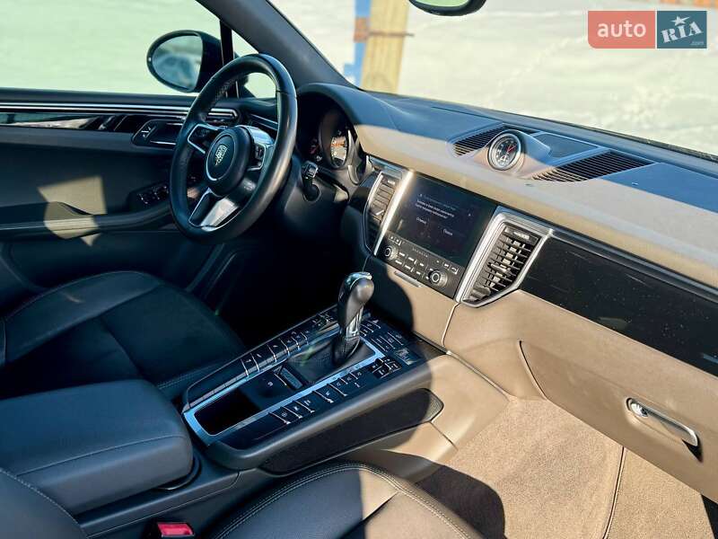 Позашляховик / Кросовер Porsche Macan 2018 в Києві фото 31 Позашляховик / Кросовер Porsche Macan 2018 в Києві