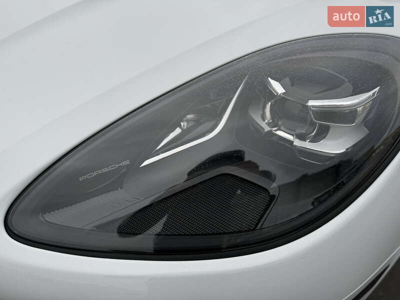 Внедорожник / Кроссовер Porsche Macan 2019 в Харькове