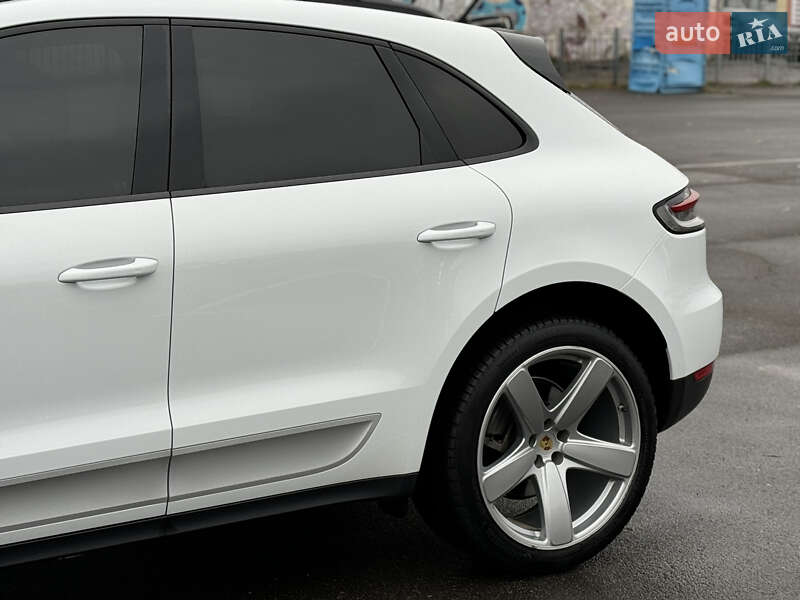 Внедорожник / Кроссовер Porsche Macan 2019 в Харькове