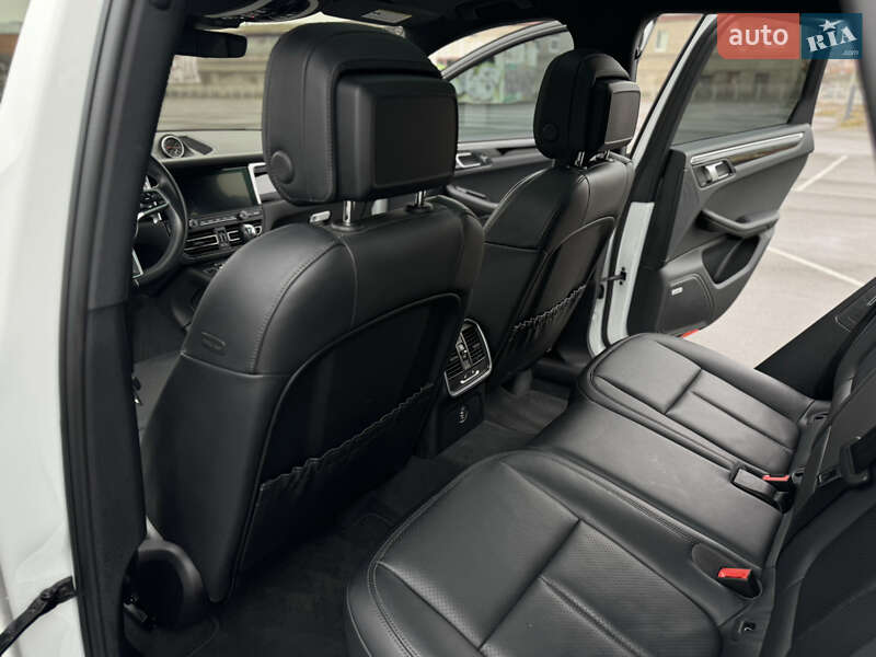 Внедорожник / Кроссовер Porsche Macan 2019 в Харькове