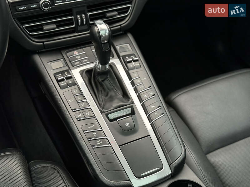 Внедорожник / Кроссовер Porsche Macan 2019 в Харькове