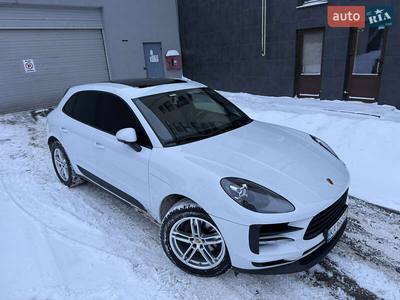 Внедорожник / Кроссовер Porsche Macan 2020 в Киеве