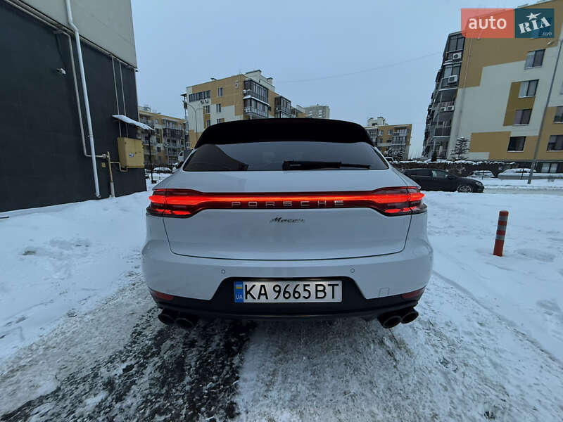 Внедорожник / Кроссовер Porsche Macan 2020 в Киеве