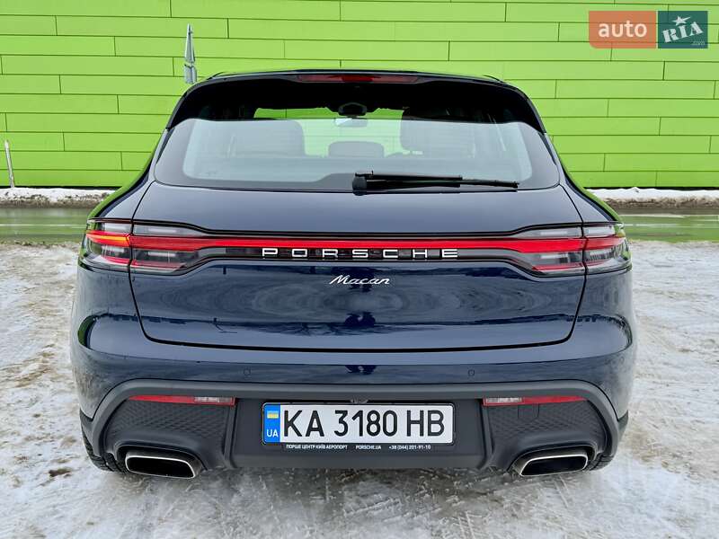 Внедорожник / Кроссовер Porsche Macan 2021 в Киеве