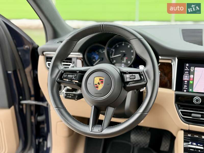 Внедорожник / Кроссовер Porsche Macan 2021 в Киеве