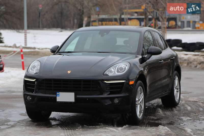 Внедорожник / Кроссовер Porsche Macan 2018 в Киеве фото 3 Внедорожник / Кроссовер Porsche Macan 2018 в Киеве