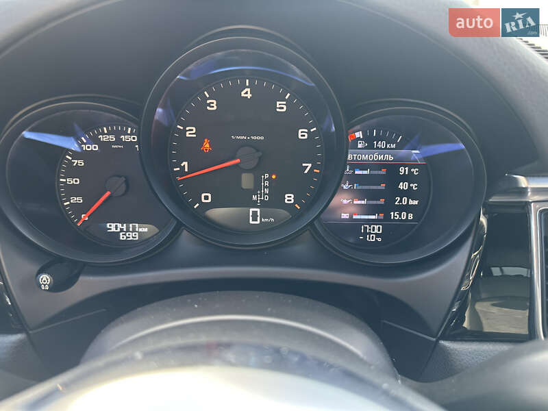 Позашляховик / Кросовер Porsche Macan 2018 в Тернополі