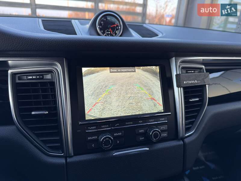 Внедорожник / Кроссовер Porsche Macan 2015 в Ровно фото 22 Внедорожник / Кроссовер Porsche Macan 2015 в Ровно