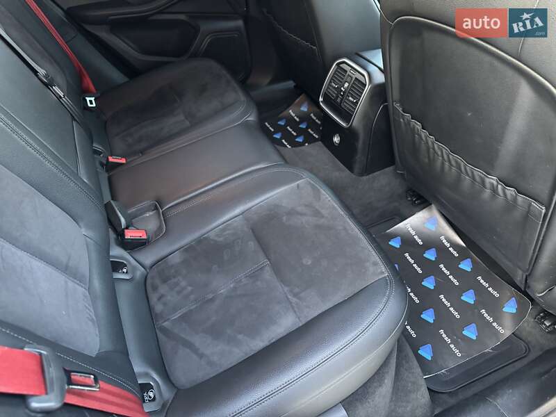 Внедорожник / Кроссовер Porsche Macan 2015 в Ровно фото 31 Внедорожник / Кроссовер Porsche Macan 2015 в Ровно