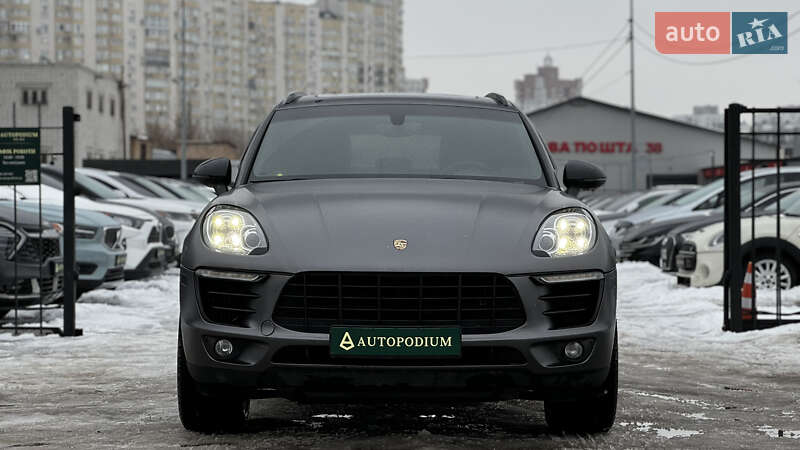 Позашляховик / Кросовер Porsche Macan 2016 в Києві