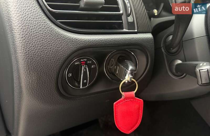 Позашляховик / Кросовер Porsche Macan 2019 в Києві фото 15 Позашляховик / Кросовер Porsche Macan 2019 в Києві