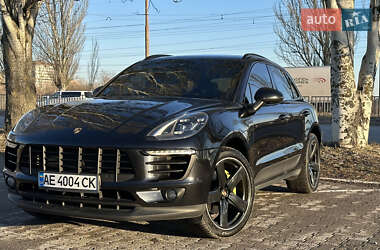 Позашляховик / Кросовер Porsche Macan 2016 в Дніпрі