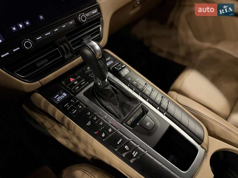 Внедорожник / Кроссовер Porsche Macan 2020 в Одессе