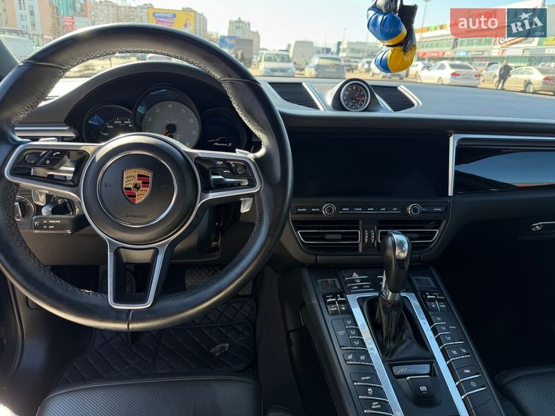 Внедорожник / Кроссовер Porsche Macan 2019 в Киеве