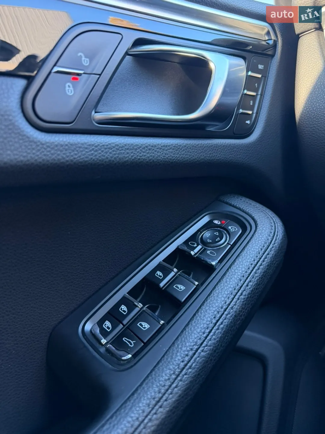 2018 Porsche Macan - мініатюра 23