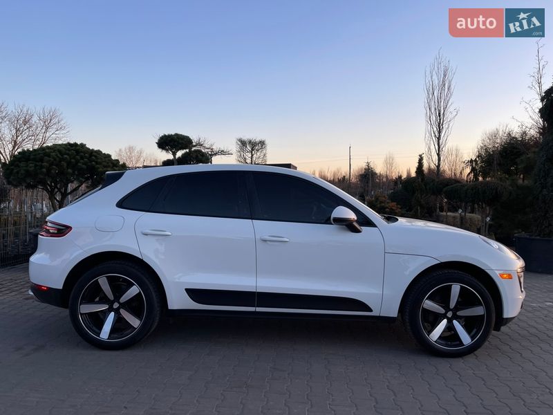 Внедорожник / Кроссовер Porsche Macan 2018 в Луцке