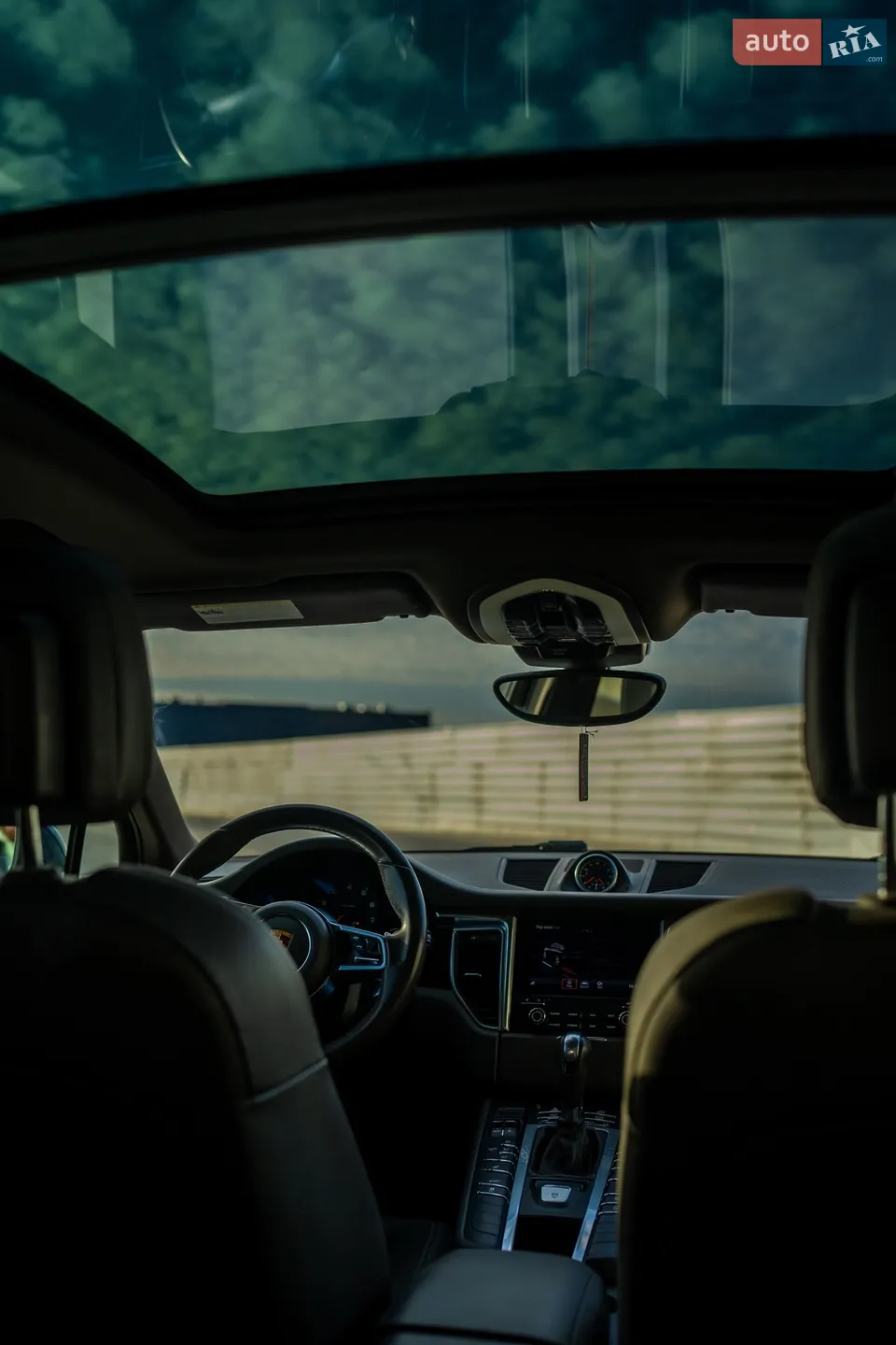 2018 Porsche Macan - мініатюра 26