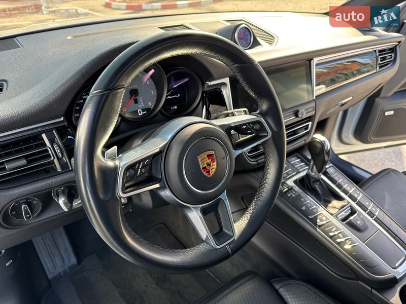 Внедорожник / Кроссовер Porsche Macan 2019 в Харькове