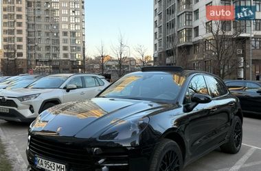 Внедорожник / Кроссовер Porsche Macan 2019 в Киеве