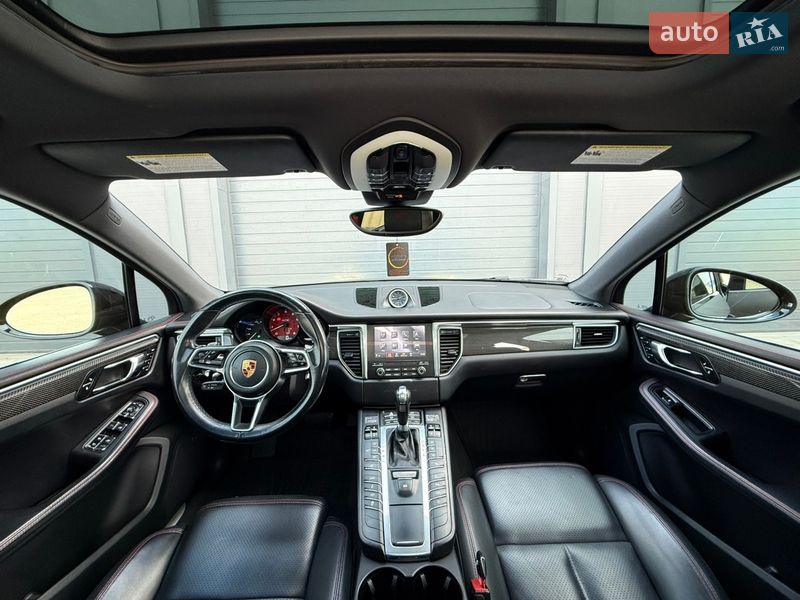 Внедорожник / Кроссовер Porsche Macan 2016 в Одессе