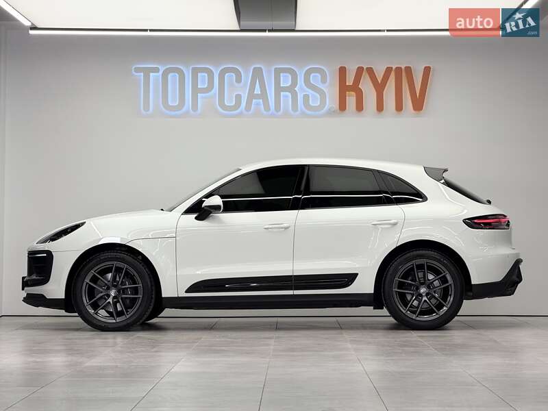 Внедорожник / Кроссовер Porsche Macan 2025 в Киеве