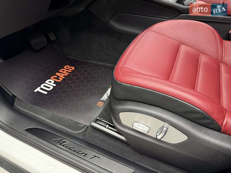 Внедорожник / Кроссовер Porsche Macan 2025 в Киеве