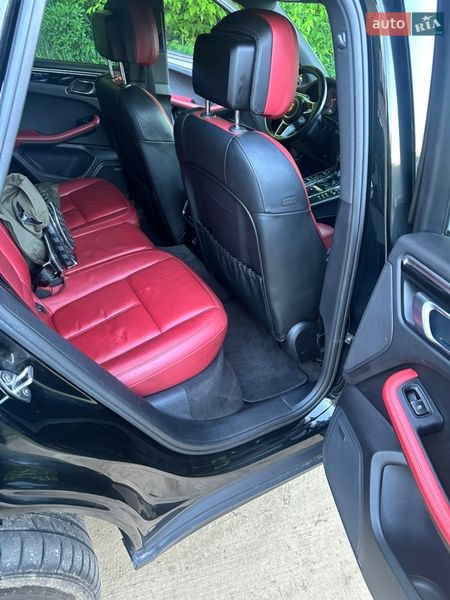 Внедорожник / Кроссовер Porsche Macan 2018 в Львове