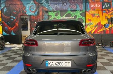 Позашляховик / Кросовер Porsche Macan 2015 в Києві