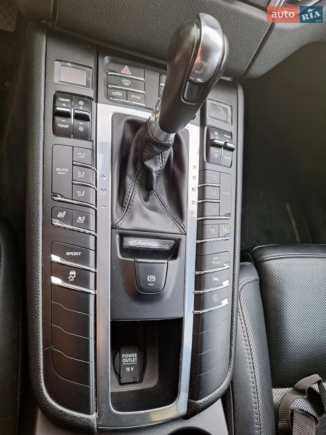 2016 Porsche Macan - мініатюра 18