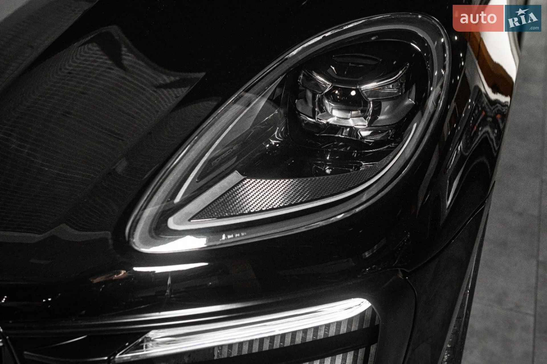 2023 Porsche Macan - мініатюра 31