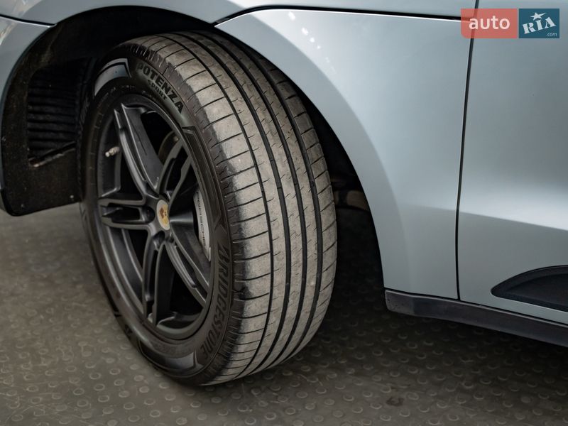 Позашляховик / Кросовер Porsche Macan 2015 в Києві фото 8 Позашляховик / Кросовер Porsche Macan 2015 в Києві