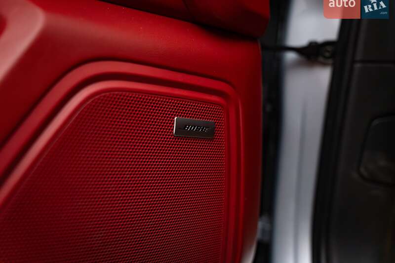 Позашляховик / Кросовер Porsche Macan 2015 в Києві фото 18 Позашляховик / Кросовер Porsche Macan 2015 в Києві