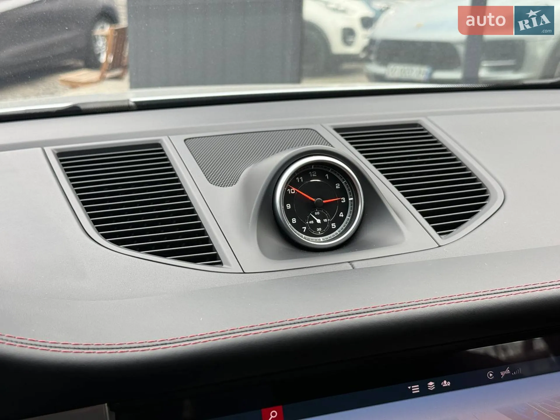 2019 Porsche Macan - мініатюра 48