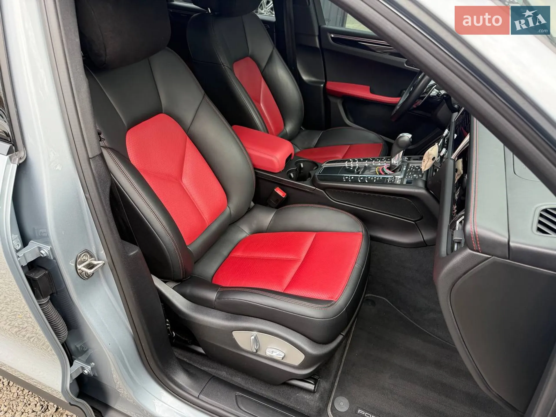 2019 Porsche Macan - мініатюра 36