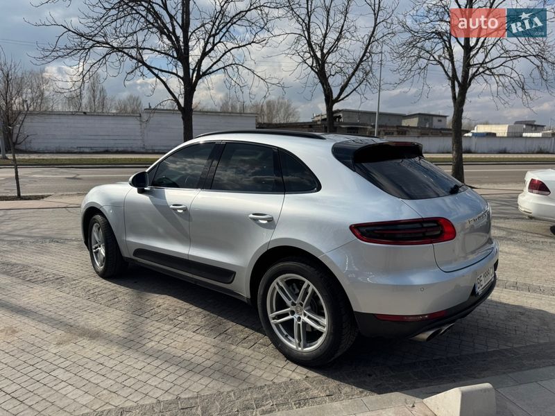 Позашляховик / Кросовер Porsche Macan 2014 в Києві фото 6 Позашляховик / Кросовер Porsche Macan 2014 в Києві