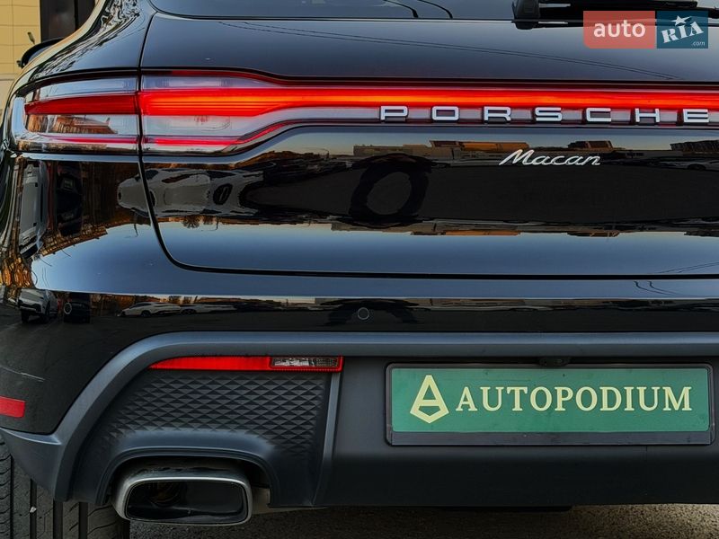 Позашляховик / Кросовер Porsche Macan 2022 в Києві