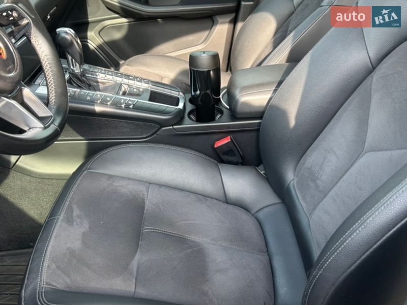 Внедорожник / Кроссовер Porsche Macan 2016 в Киеве фото 20 Внедорожник / Кроссовер Porsche Macan 2016 в Киеве