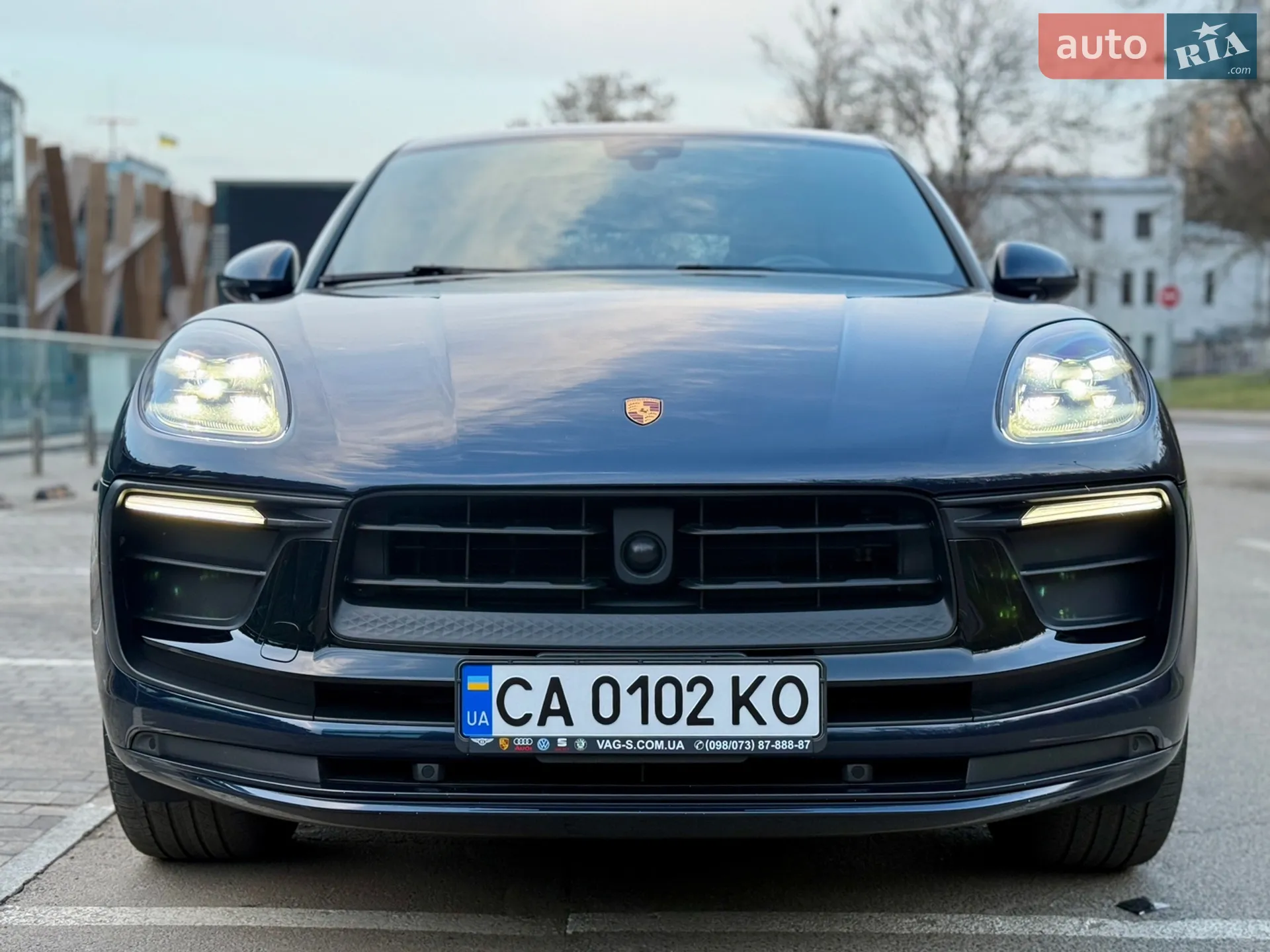 Porsche Macan 2023 VIN WP1AA2A55PLB15269 фото оголошення 4 з 18