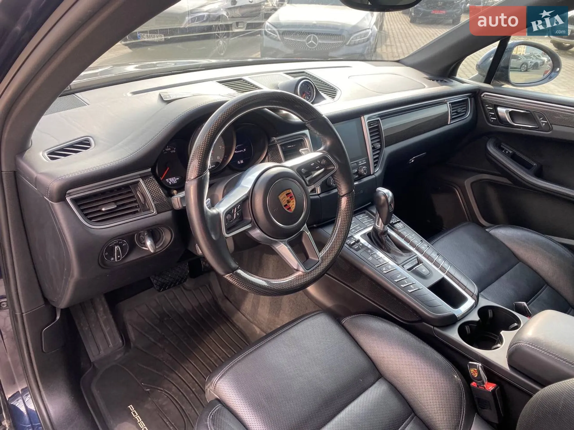 2017 Porsche Macan - мініатюра 11