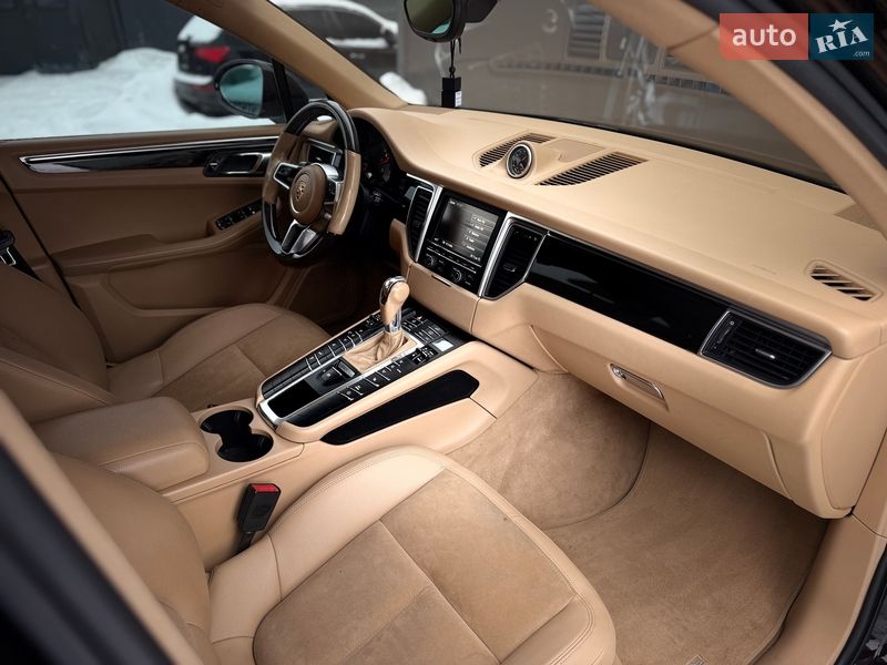 Позашляховик / Кросовер Porsche Macan 2015 в Львові