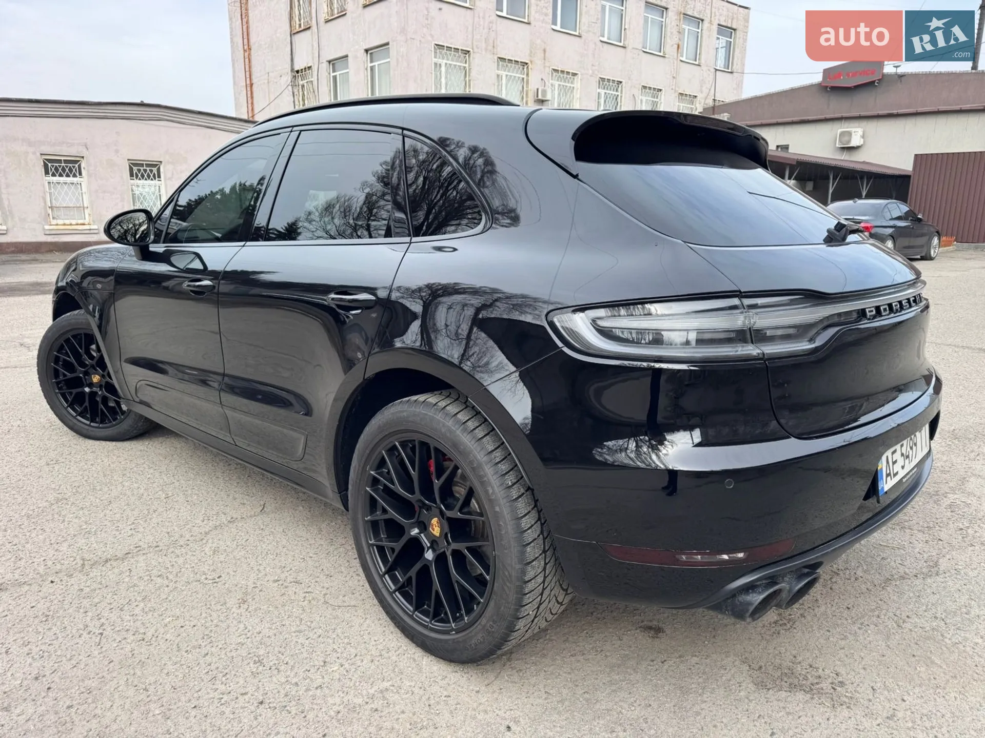 2018 Porsche Macan - мініатюра 3