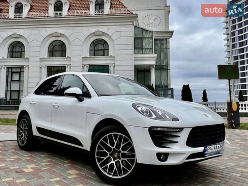 Внедорожник / Кроссовер Porsche Macan 2016 в Одессе
