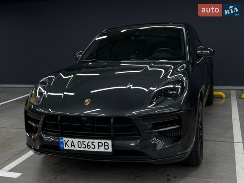 Porsche Macan 2021
