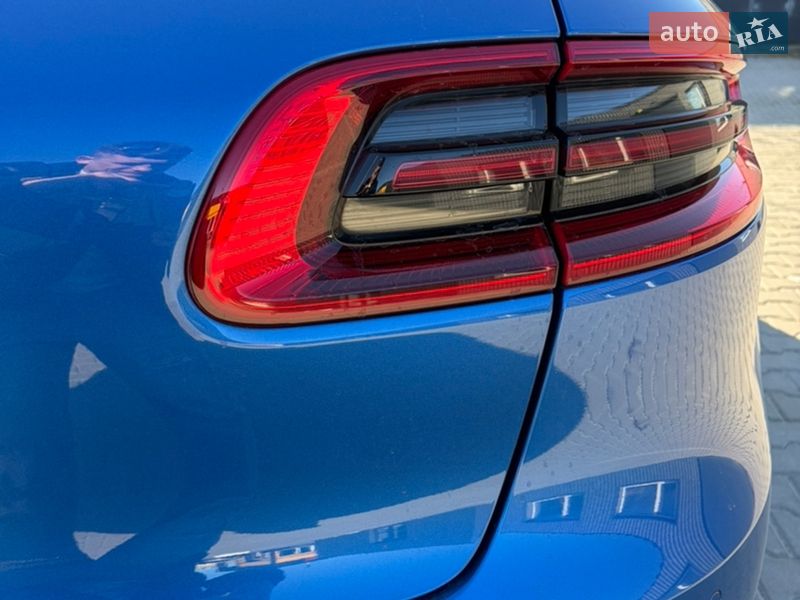 Позашляховик / Кросовер Porsche Macan 2017 в Києві