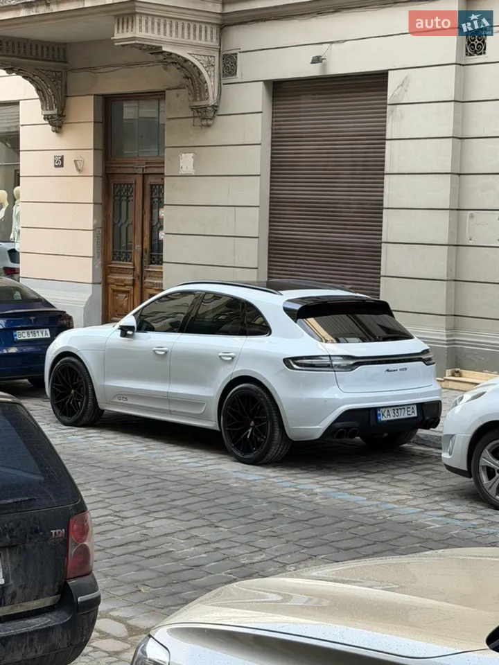 2016 Porsche Macan - мініатюра 22